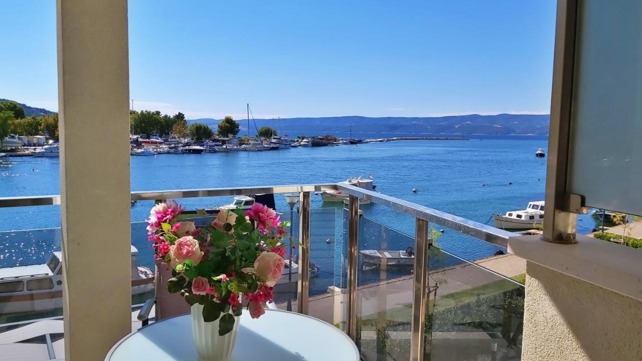 Apartment Lora Omiš Dış mekan fotoğraf