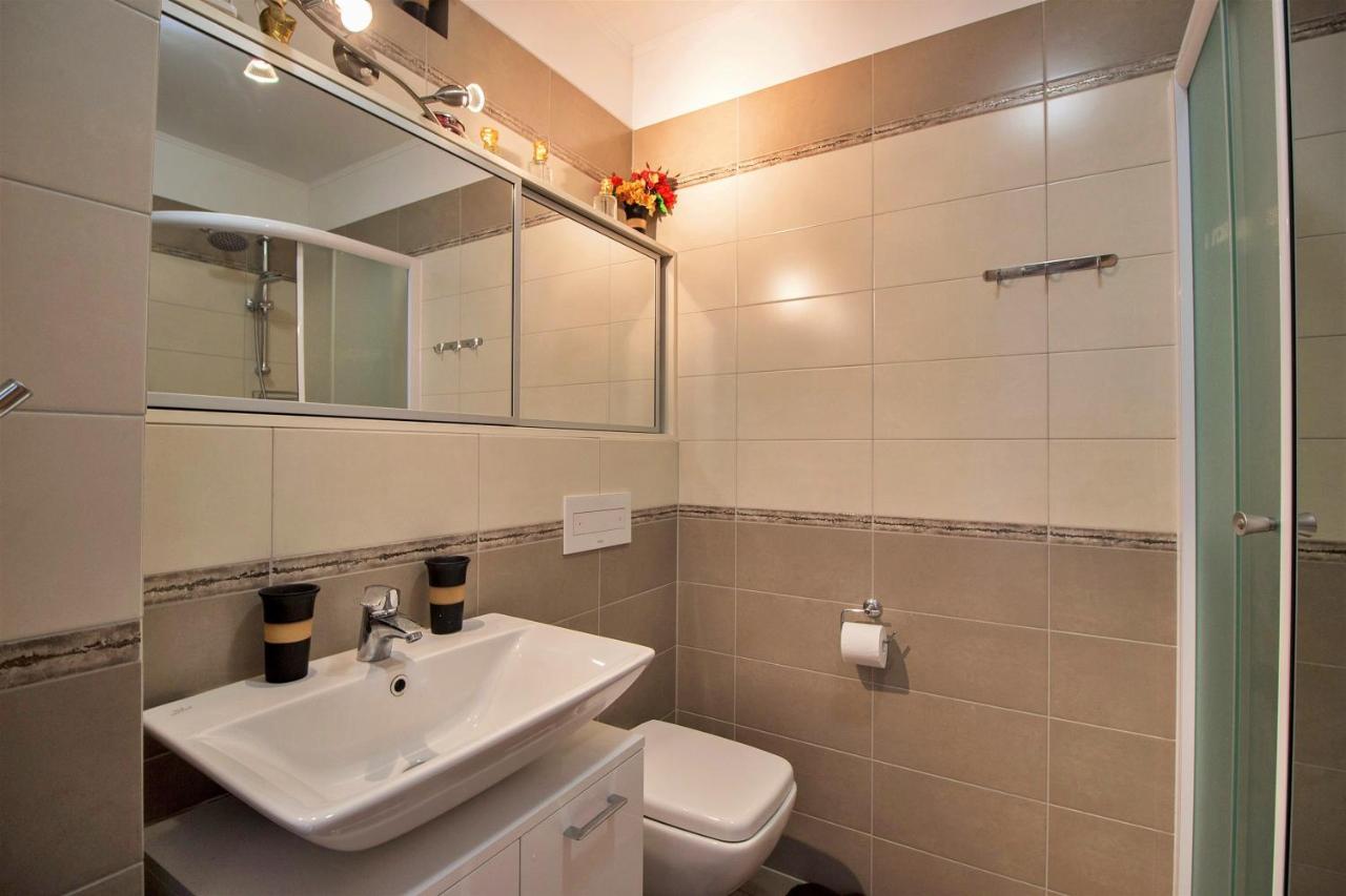 Apartment Lora Omiš Dış mekan fotoğraf
