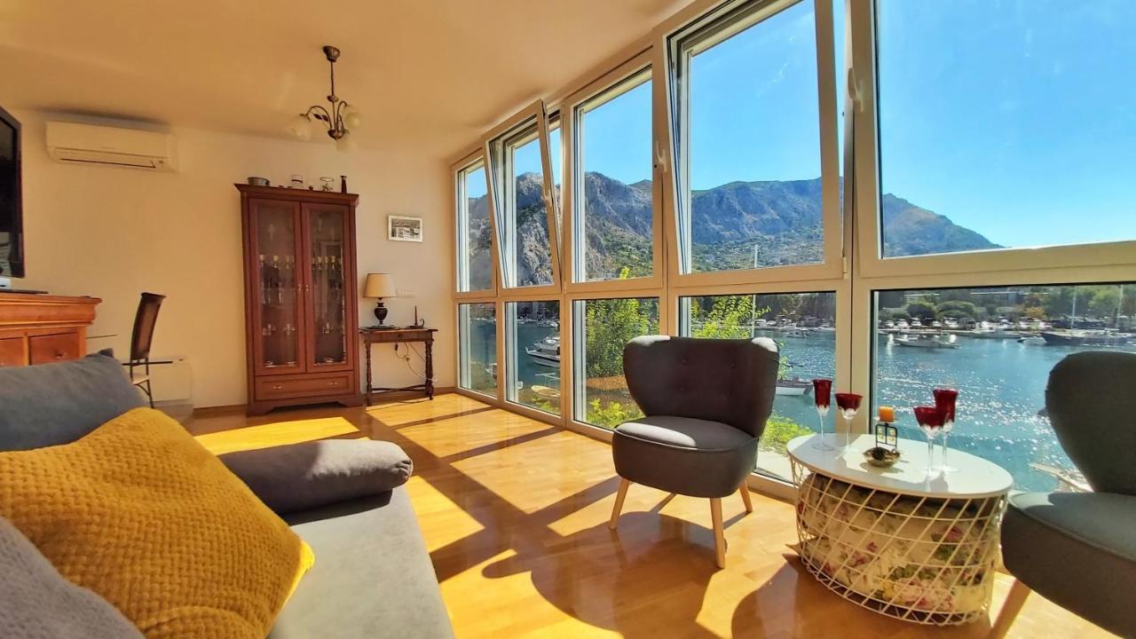 Apartment Lora Omiš Dış mekan fotoğraf