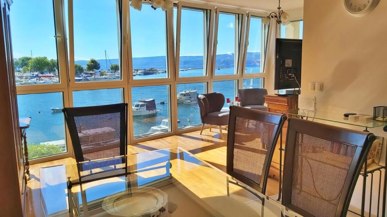 Apartment Lora Omiš Dış mekan fotoğraf