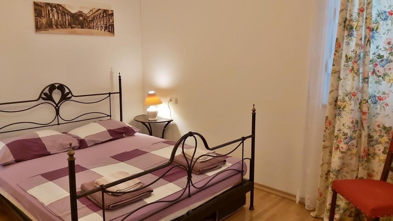 Apartment Lora Omiš Dış mekan fotoğraf