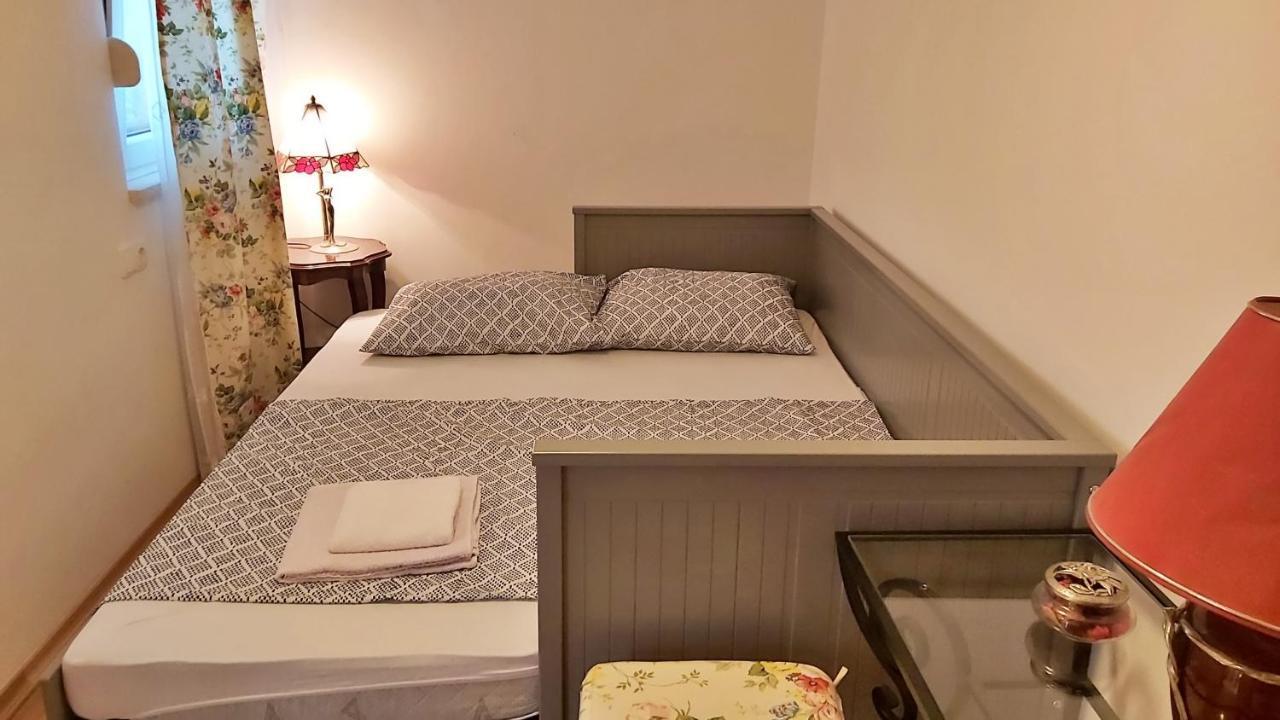 Apartment Lora Omiš Dış mekan fotoğraf
