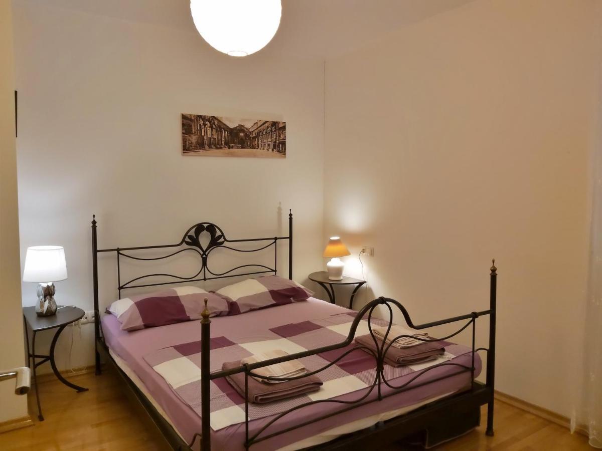 Apartment Lora Omiš Dış mekan fotoğraf