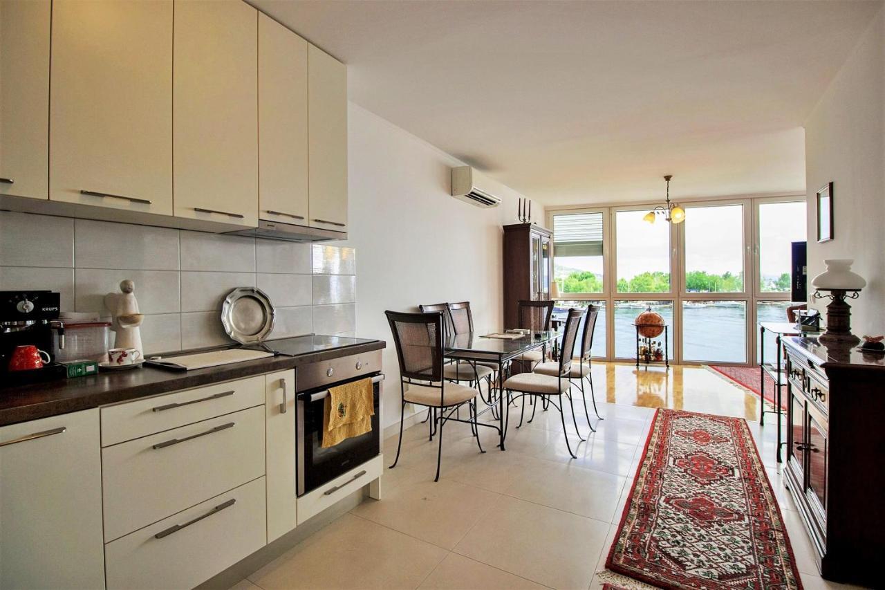 Apartment Lora Omiš Dış mekan fotoğraf