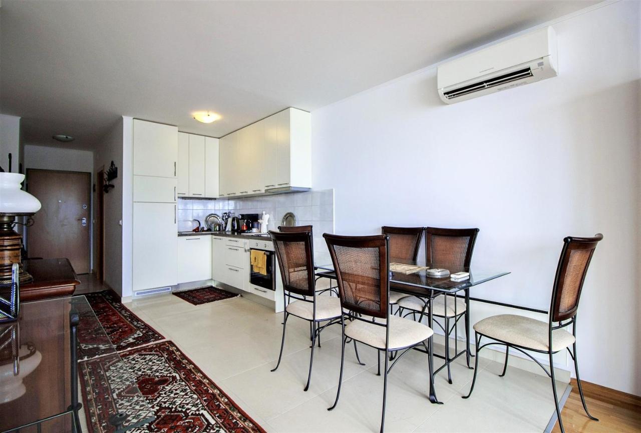 Apartment Lora Omiš Dış mekan fotoğraf